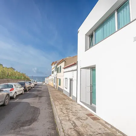 Oceanside West Apartment *